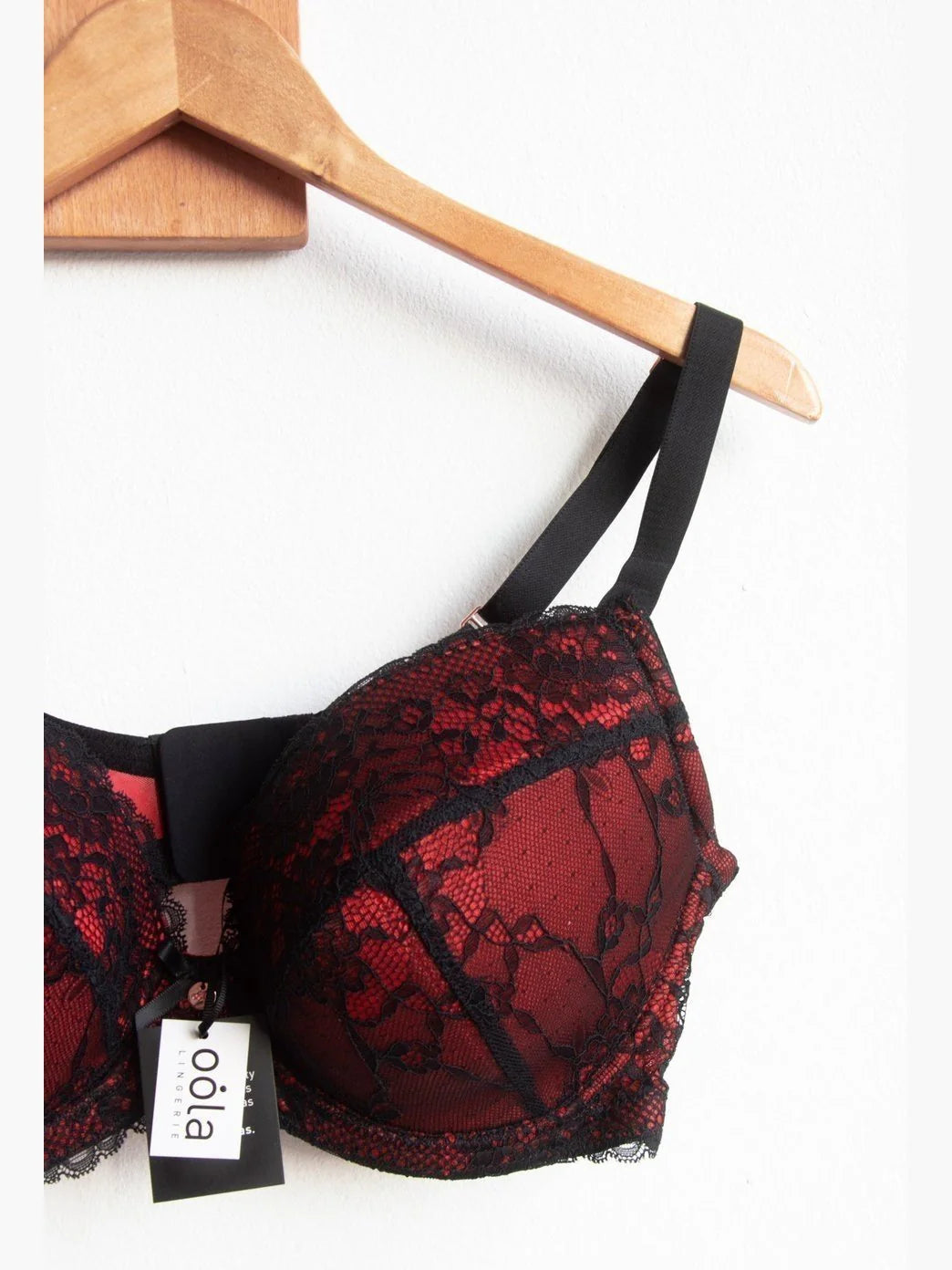 Tonal Lace Padded Plunge Bra - Black